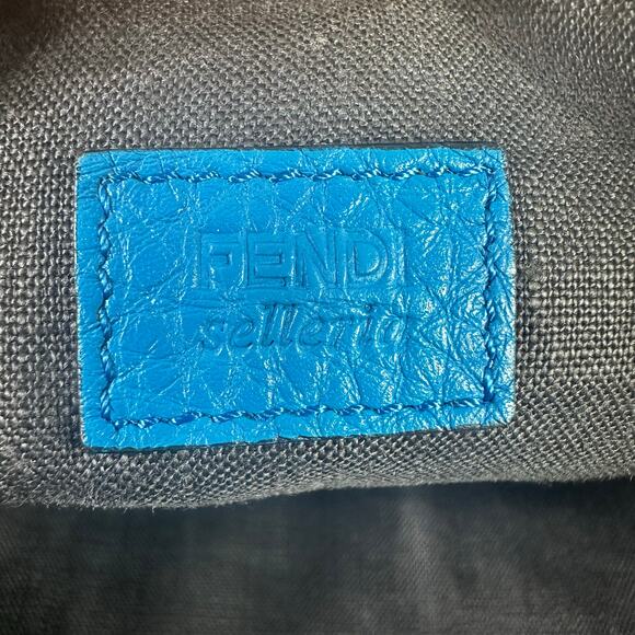 Fendi‎ Selleria Blue Leather Clutch Bag - Picture 4 of 13